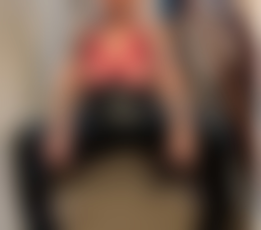 Escorts West Midlands Solihull - Photos for Lady next door waiting for you…